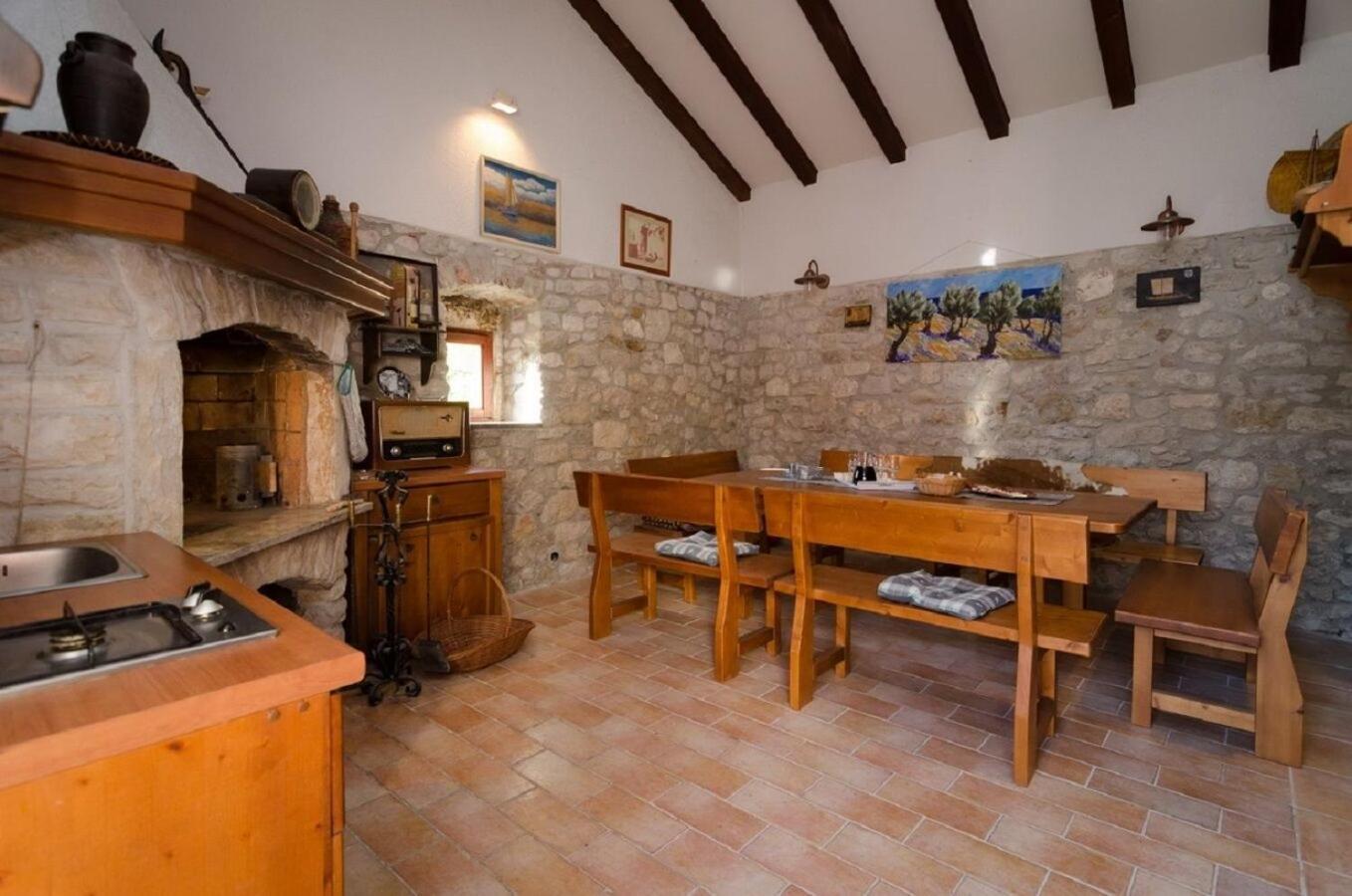 Holiday Home Old Town - Great Location Nin Eksteriør bilde