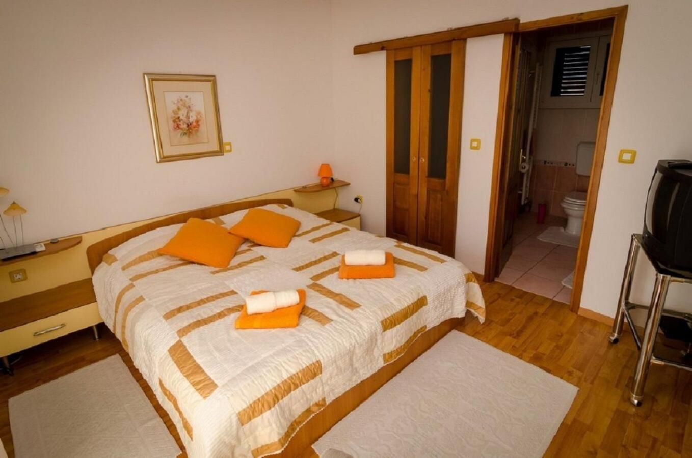 Holiday Home Old Town - Great Location Nin Eksteriør bilde