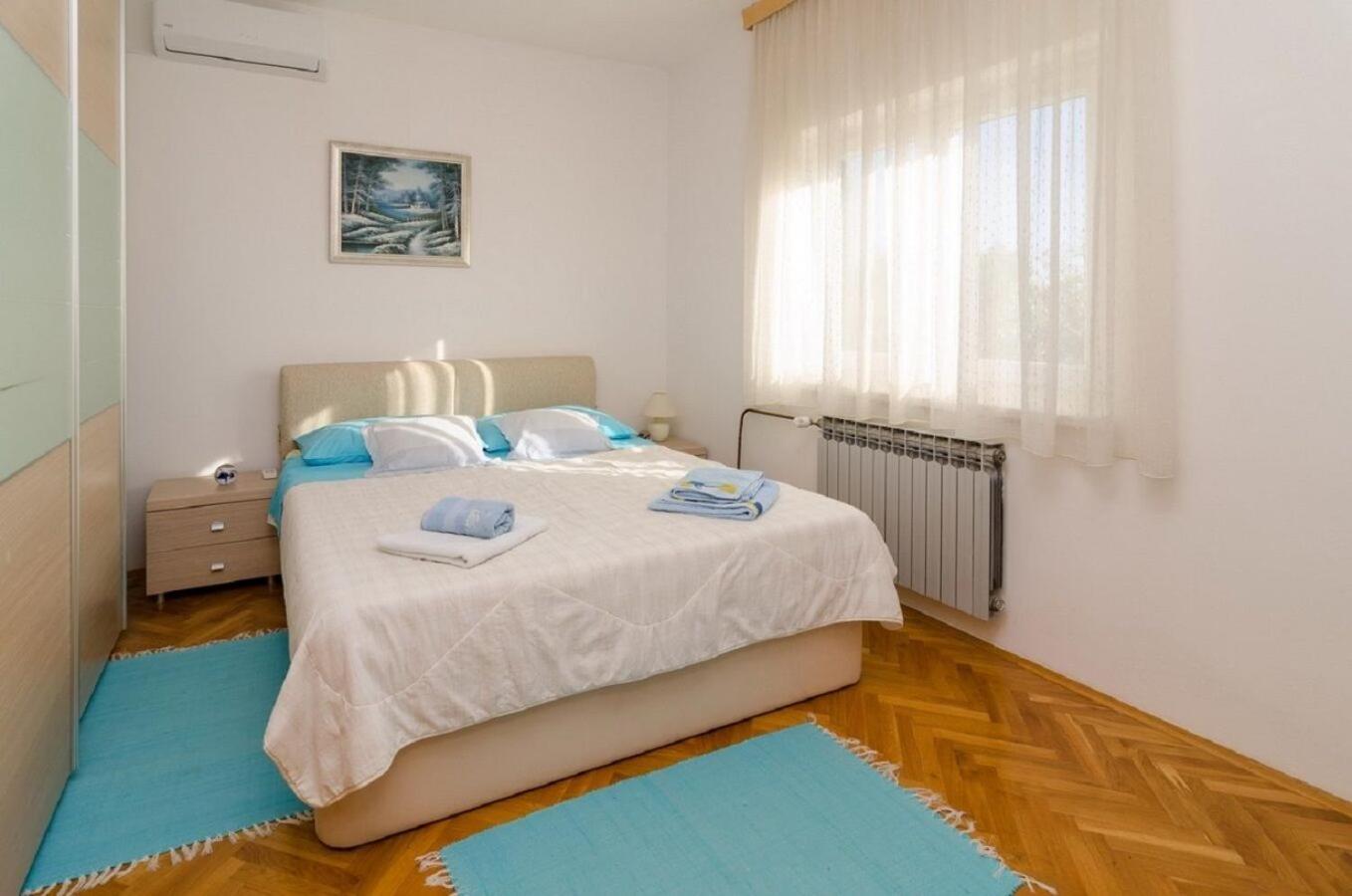 Holiday Home Old Town - Great Location Nin Eksteriør bilde
