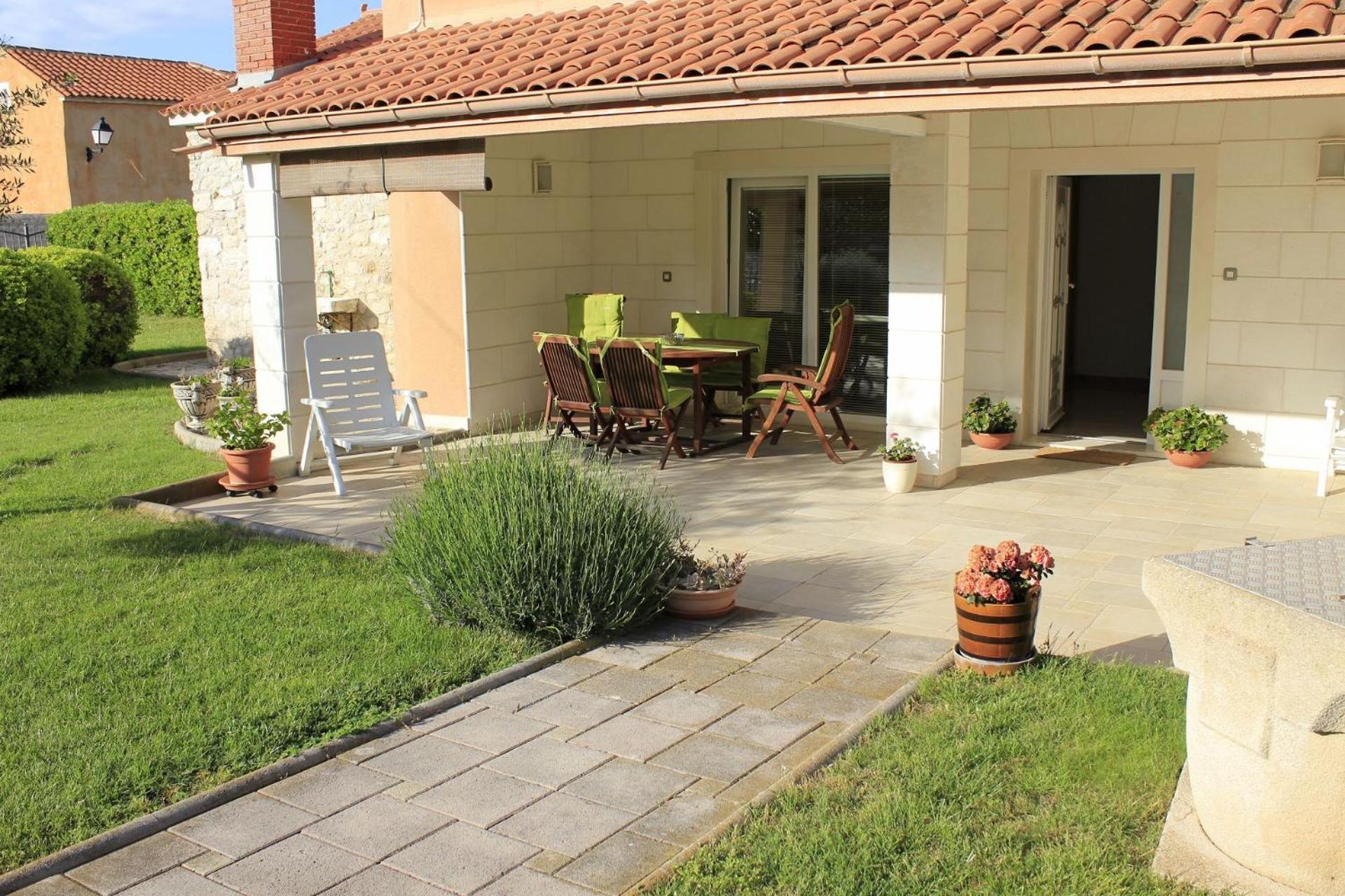 Holiday Home Old Town - Great Location Nin Eksteriør bilde